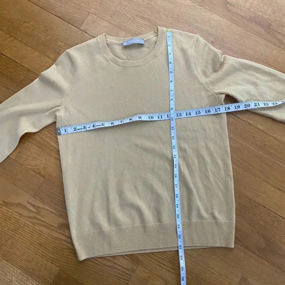 Everlane Yellow 100% Cashmere Crew Neck Sweater - Picture 12 of 12